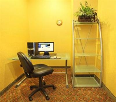 фото отеля Holiday Inn Express Hotel & Suites Longview-North