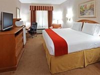 Holiday Inn Express Hotel & Suites Longview-North
