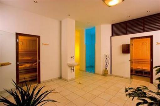 фото отеля Central Ferienanlage Appartements Flachau
