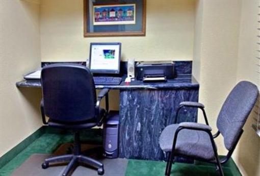 фото отеля Holiday Inn Express Breaux Bridge Lafayette Area