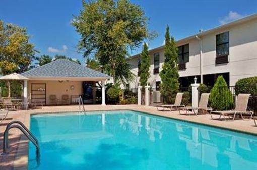 фото отеля Holiday Inn Express Breaux Bridge Lafayette Area