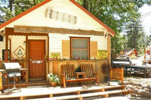 фото отеля Cabins 4 Less