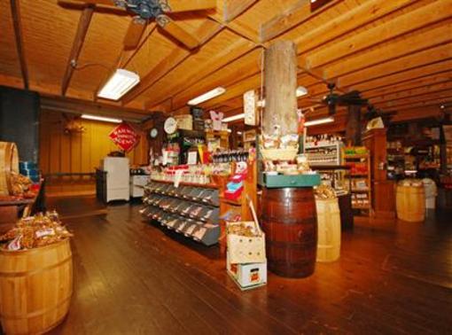 фото отеля Best Western Smokehouse Lodge