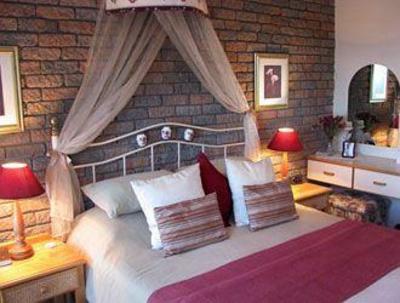 фото отеля Amzee Bokmakierie Guest House Mossel Bay