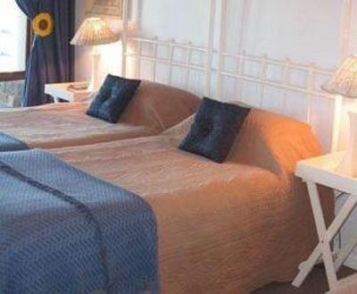 фото отеля Amzee Bokmakierie Guest House Mossel Bay