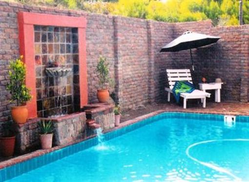 фото отеля Amzee Bokmakierie Guest House Mossel Bay