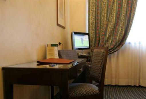 фото отеля Hotel Motel Ascot