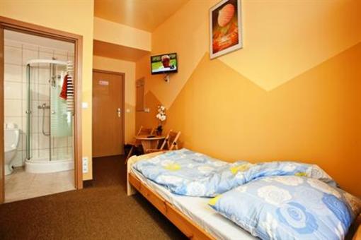 фото отеля Moon Hostel New