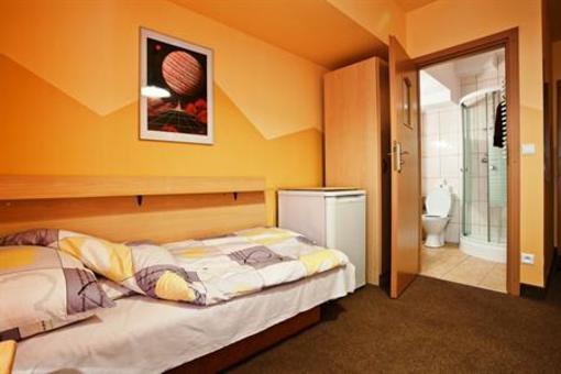 фото отеля Moon Hostel New