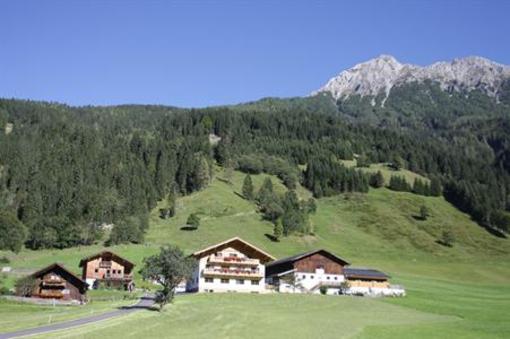 фото отеля Ferienwohnungen Schwabhof Kleinarl