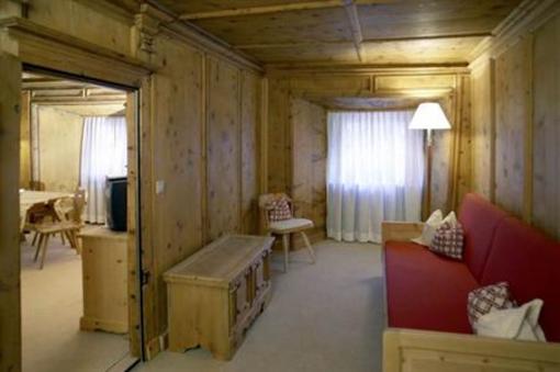 фото отеля Engiadina Hotel Scuol