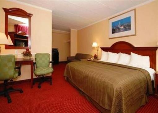 фото отеля Quality Inn Mount Vernon Alexandria (Virginia)