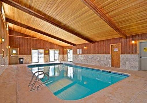 фото отеля Econo Lodge Inn And Suites Madras