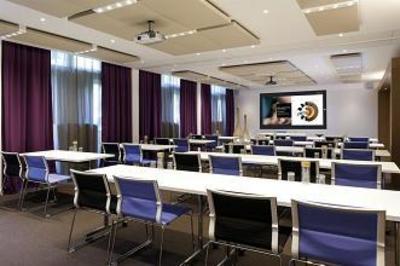 фото отеля Novotel Evry Courcouronnes