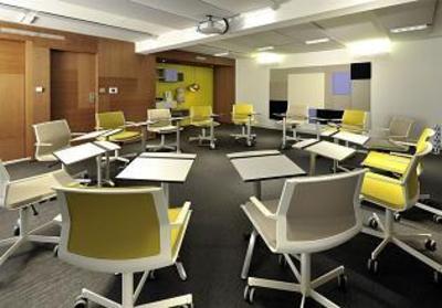 фото отеля Novotel Evry Courcouronnes