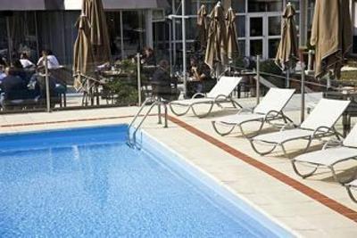 фото отеля Novotel Evry Courcouronnes