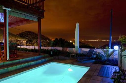 фото отеля Aquamarine Guest House