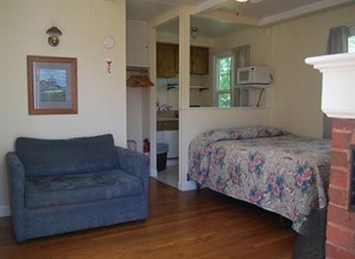 фото отеля Eden Village Motel and Cottages