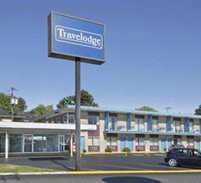 фото отеля Bloomington Travelodge