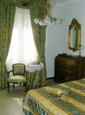 фото отеля Il Priorato de la Querciantica B&B