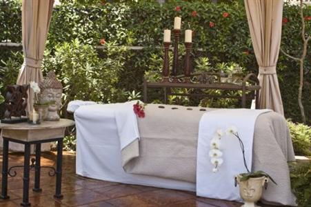 фото отеля Westlake Village Inn