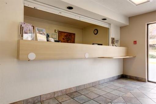 фото отеля Americas Best Value Inn & Suites-Irving Dallas