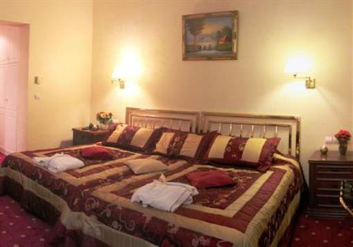 фото отеля Avra Spa Hotel