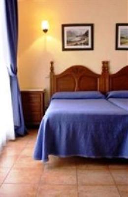 фото отеля Hostal La Colonia