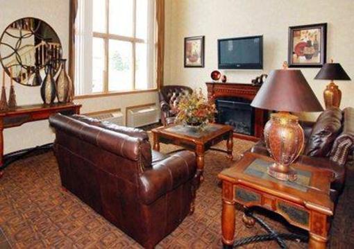 фото отеля Quality Inn Mitchell