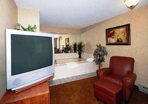 фото отеля Quality Inn Mitchell