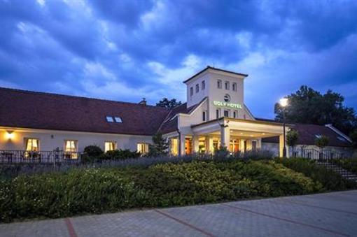 фото отеля Old Lake Golf Hotel