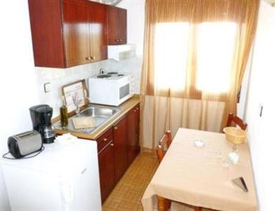 фото отеля Village Apartments
