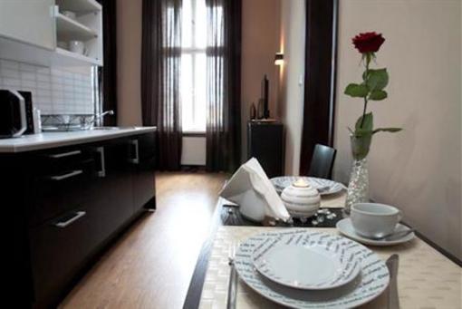 фото отеля Glam House Rooms & Apartments Poznan