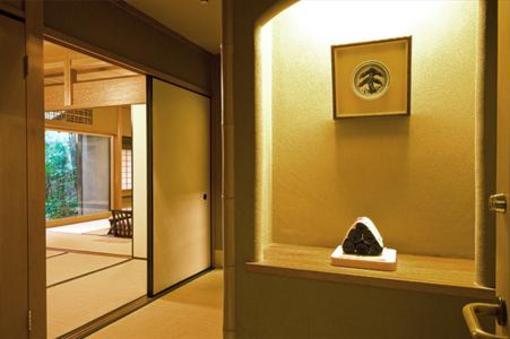 фото отеля Kanamean Nishitomiya Kyoto