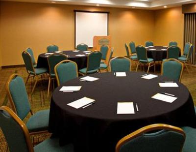фото отеля La Quinta Inn and Suites Greensboro