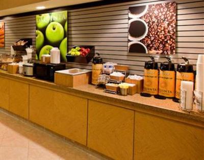 фото отеля La Quinta Inn and Suites Greensboro