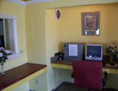 фото отеля Knights Inn Saginaw