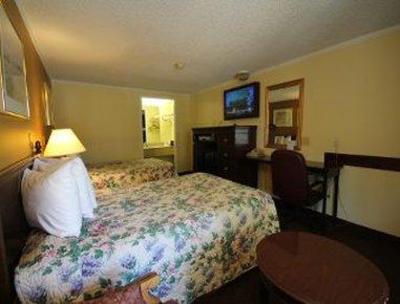 фото отеля Knights Inn Saginaw