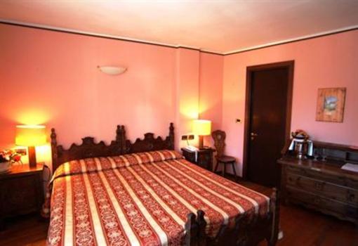фото отеля Hotel Italia Brusson