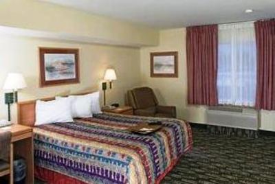 фото отеля Best Western Plus Navigator Inn & Suites