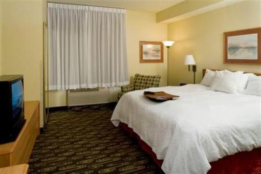 фото отеля Best Western Plus Navigator Inn & Suites