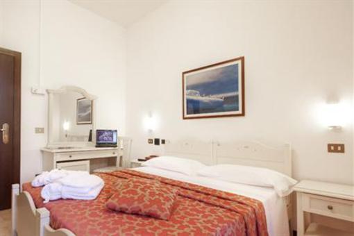 фото отеля Hotel Carancini