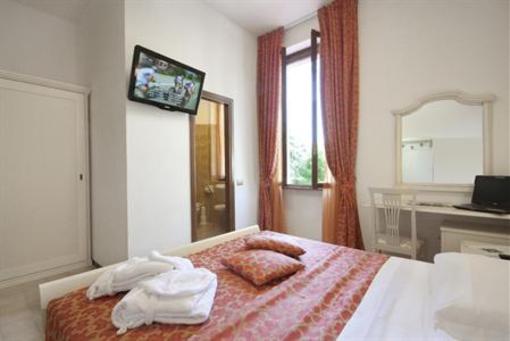 фото отеля Hotel Carancini