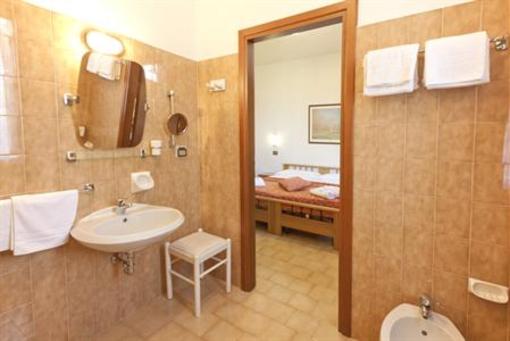 фото отеля Hotel Carancini