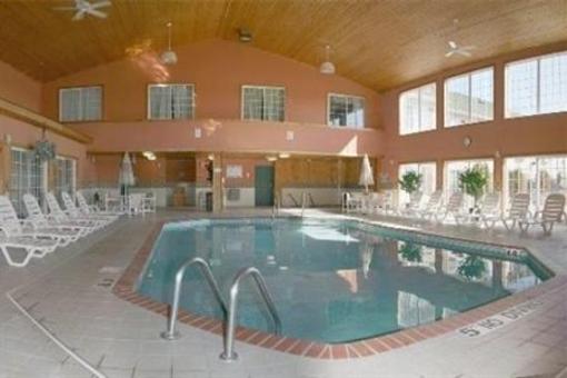 фото отеля Flat Creek Inn & Suites