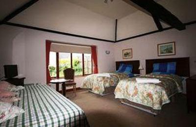 фото отеля Great Danes Country Inn Green Swaffham