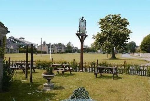 фото отеля Great Danes Country Inn Green Swaffham