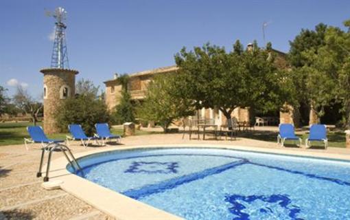 фото отеля Agroturismo Es Quatre Cantons Hotel Binissalem