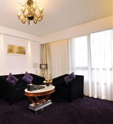 фото отеля Wealthy Hotel