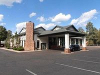 Econo Lodge Inn & Suites Woodland